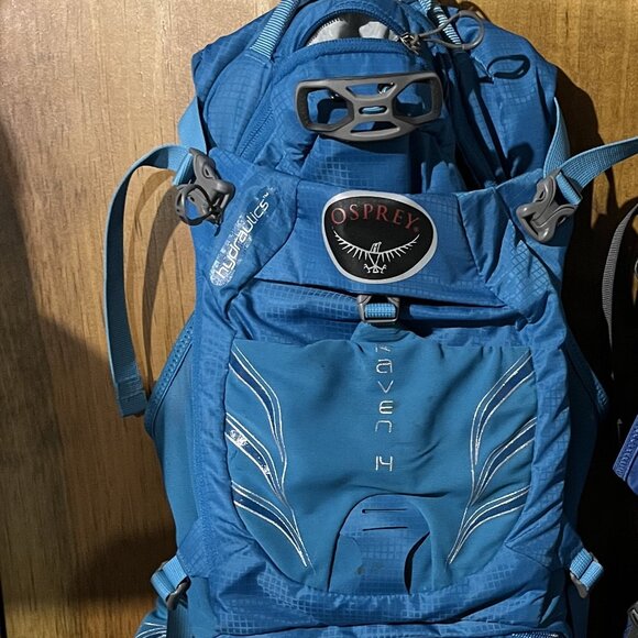 OSPREY Handbags - Osprey Women’s "Raven 14" Biking Backpack w/Hydration Bladder